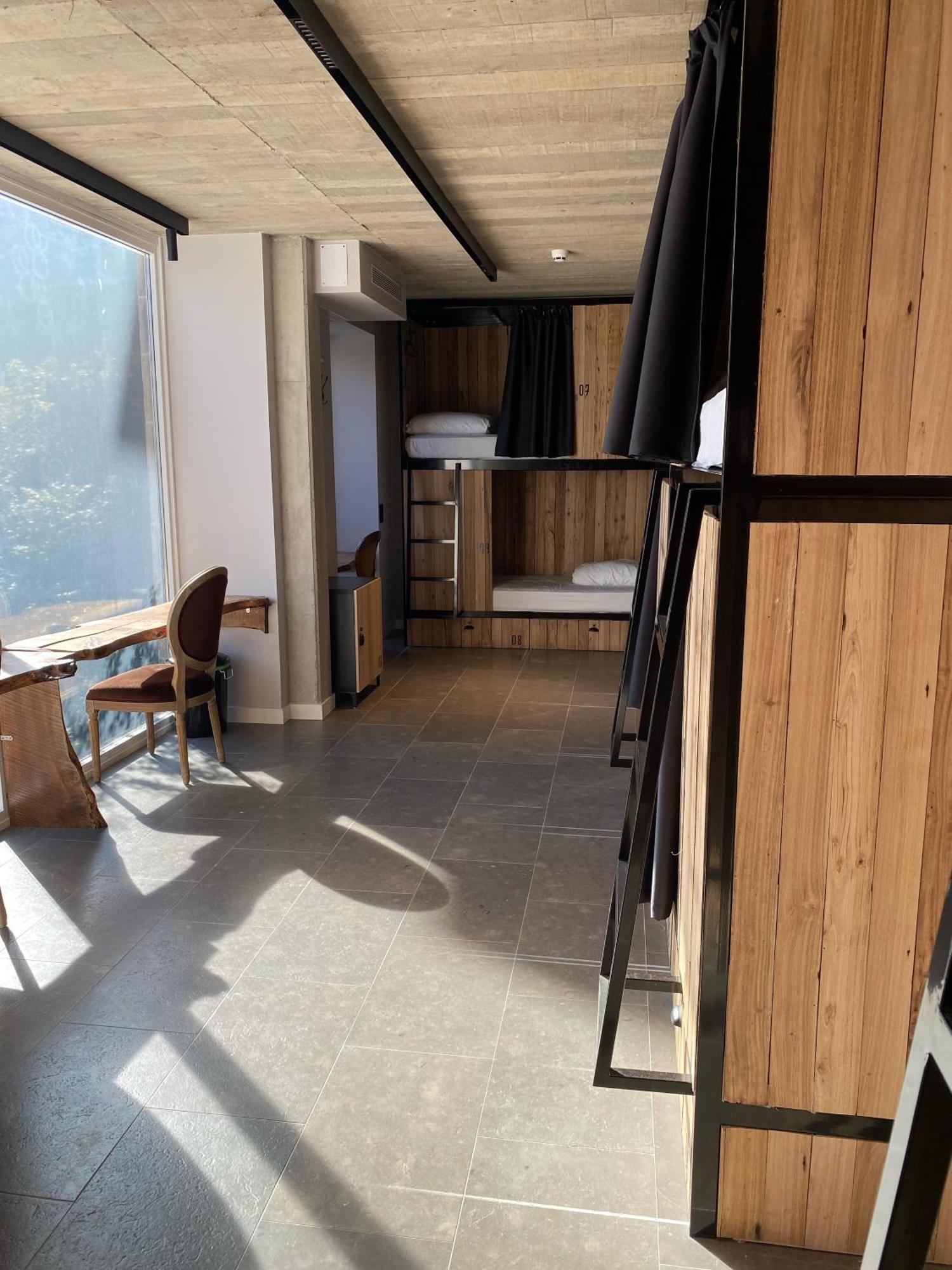 Zarautz Surf House Hostel Eksteriør bilde