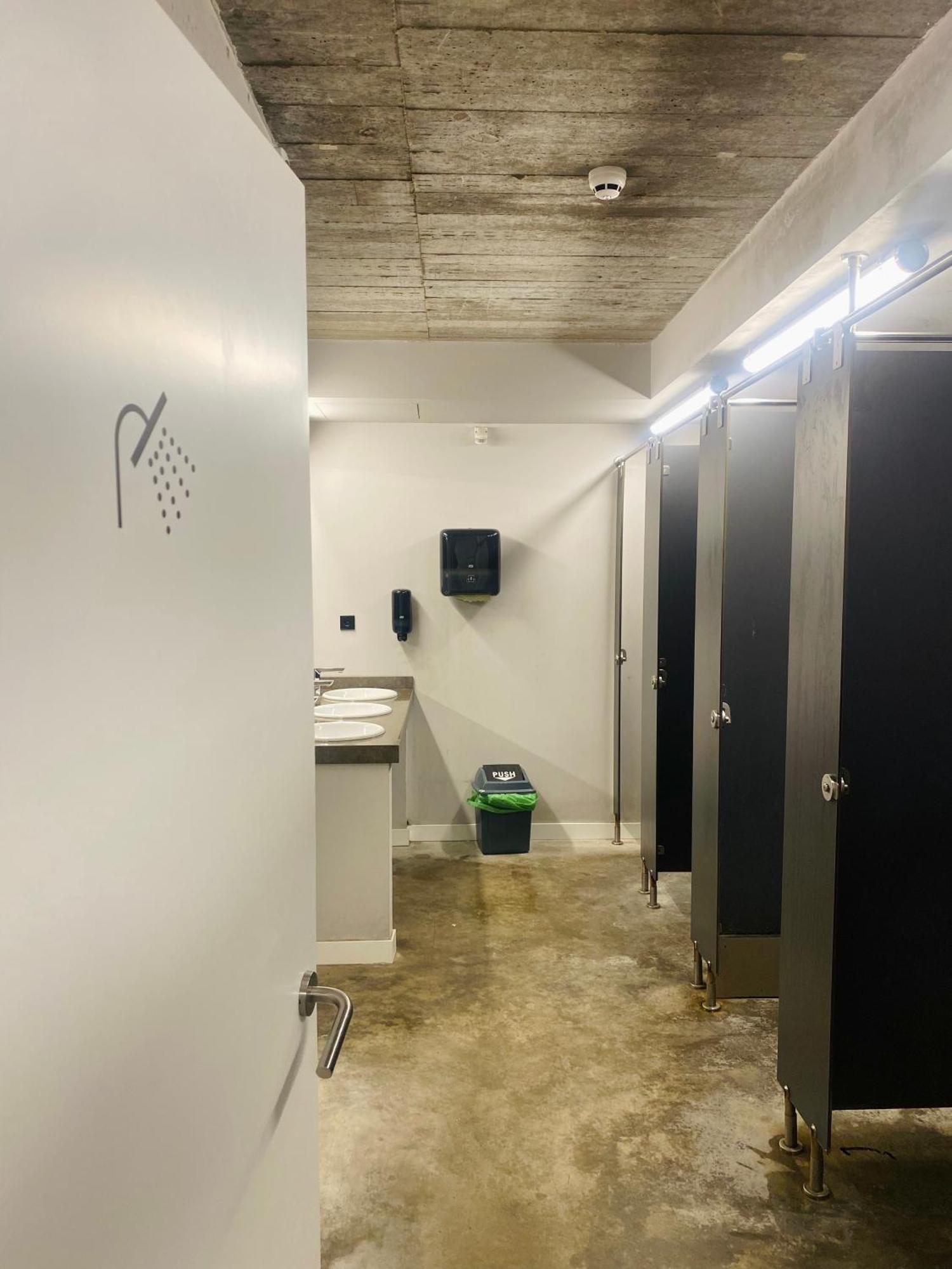 Zarautz Surf House Hostel Eksteriør bilde