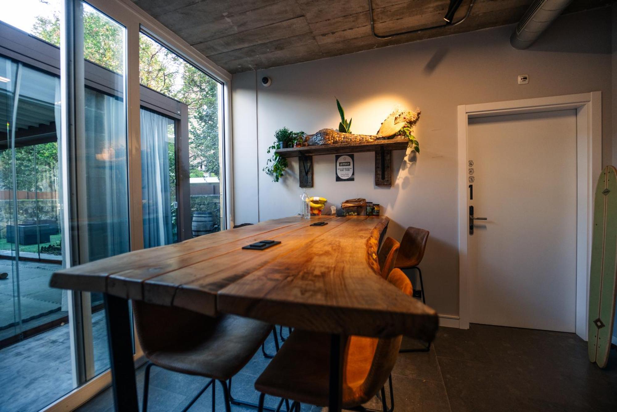 Zarautz Surf House Hostel Eksteriør bilde
